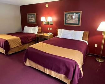 Americas Best Value Inn Suburban Motel - Emmetsburg - Bedroom