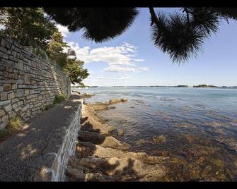 Arradon, Gulf of Morbihan. House 3 bedrooms, sleeps 6, garden - Arradon - Beach
