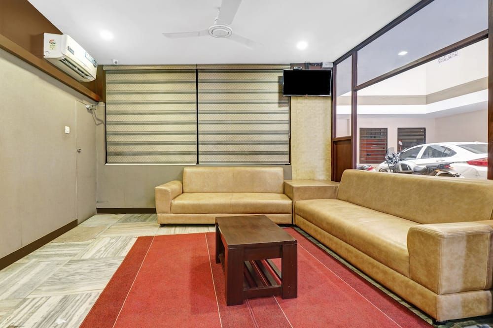 Treebo Darwesh Residency - 500m from Railway Station - Kozhikode - Sala de estar