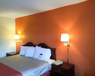 Opelika Inn - Opelika - Schlafzimmer