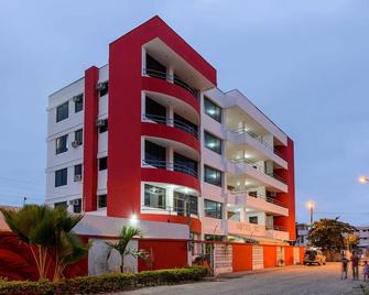 Hotel Rc Tonsupa - Esmeraldas - Edificio