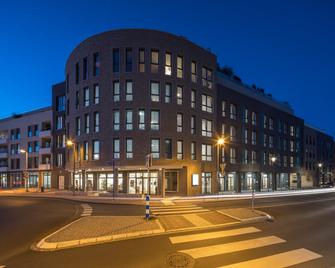 Rs-Hotel - Smart & Modern Hotel Apartments - Brühl - Budova