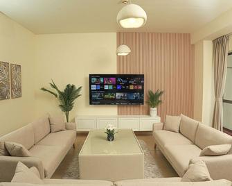 Pure Sand Luxury Hostel - Dubaï - Salon