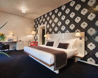 Ea Hotel Tereziansky Dvur - Hradec Králové - Habitación
