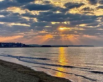 2bed Chalet Sleeps 5 - Dogs Free Parking Seaview - Bridlington - Plage