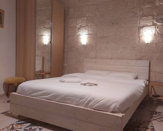 Al Bishara Guest house - Nazareth - Bedroom