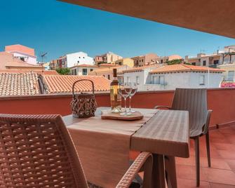 Residence Cristal Blu - Santa Teresa Gallura - Balcón