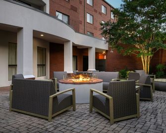 Courtyard by Marriott Blacksburg - Blacksburg - Innenhof