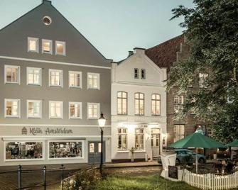 Hotel Klein Amsterdam - Friedrichstadt - Gebäude