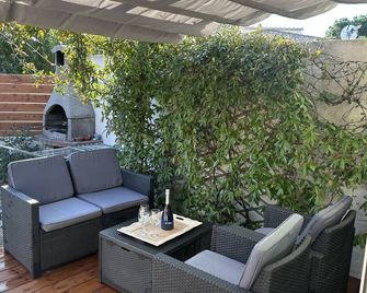 Appartement Maenat - Borgo - Patio