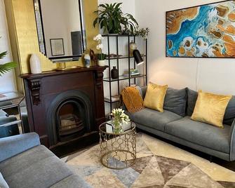 Albert Park Bayside Brilliance Grhm - Melbourne - Living room