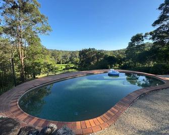 Laze-away Studio on Acreage - Montville - Pool