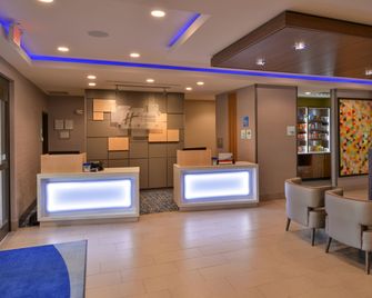 Holiday Inn Express & Suites Bryant - Benton Area By IHG - Bryant - Edificio