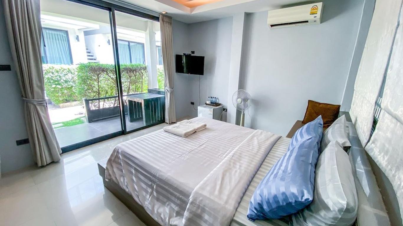 Koh Larn Villa Resort