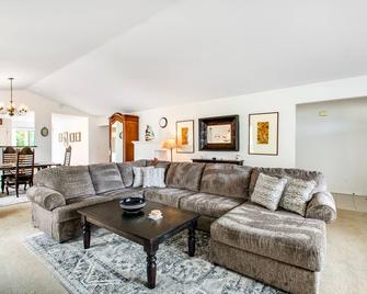 Casa Seaview - Coupeville - Living room