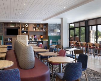 Home2 Suites by Hilton Texarkana - Texarkana - Лоббі