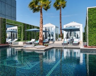 Waldorf Astoria Kuwait - Ciudad de Kuwait - Piscina