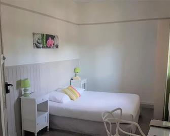 Hotel Ttiki Etchea - La Teste-de-Buch - Chambre