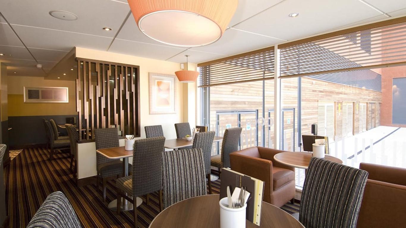 Premier Inn Coventry City Centre