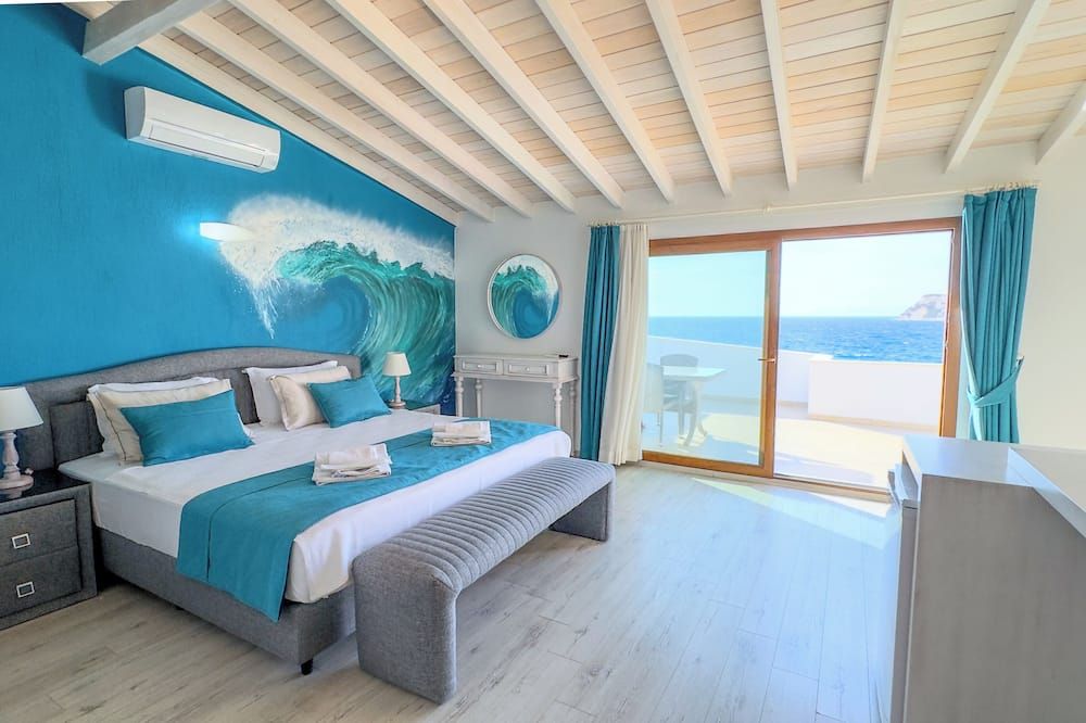 Rota Otel & Restaurant - Karaburun - Bedroom