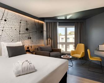 ميركيور مونبيليه سنتر أنتيجون - مونبيلييه - غرفة نوم