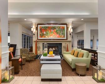 Hilton Garden Inn Fredericksburg - פרדריקסברג - סלון