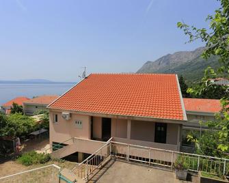 Apartments by the sea Gradac, Makarska - 21172 - Gradac - Edifício