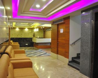 Thanmayi Inn - Vijayawada - Lobby