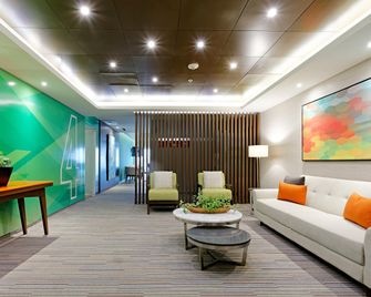 Holiday Inn Express Villahermosa Tabasco 2000 By IHG - Villahermosa - Obývací pokoj