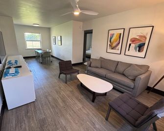 Rolo Beach Hotel - Fort Lauderdale - Living room