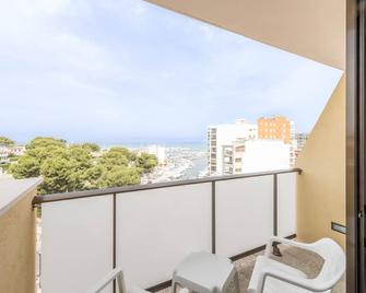 Hotel Amazonas - S'Arenal - Balcony