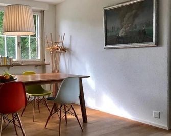 Au Jardin - Zuchwil - Dining room
