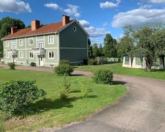 The Green House Guesthouse - Sunnemo - Edificio