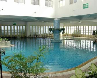 Kunming Dianchi Garden Hotel & Spa - Côn Minh