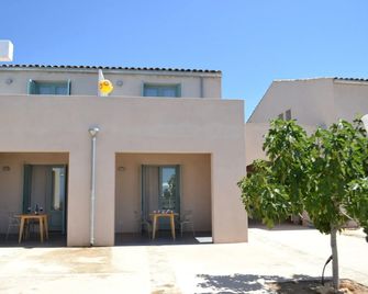 Relais Casina Miregia - Menfi - Building