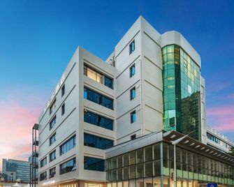 Shenzhen Science and Technology Park Hejian S Hotel (Shenzhen University Metro Station) - Shenzhen - Building