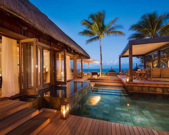 Constance Belle Mare Plage - Belle Mare - Pool