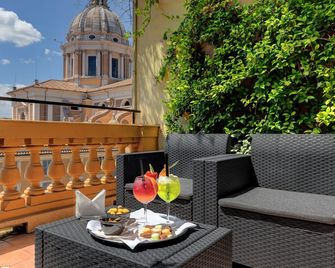 Grand Hotel Plaza - Rom - Balkon