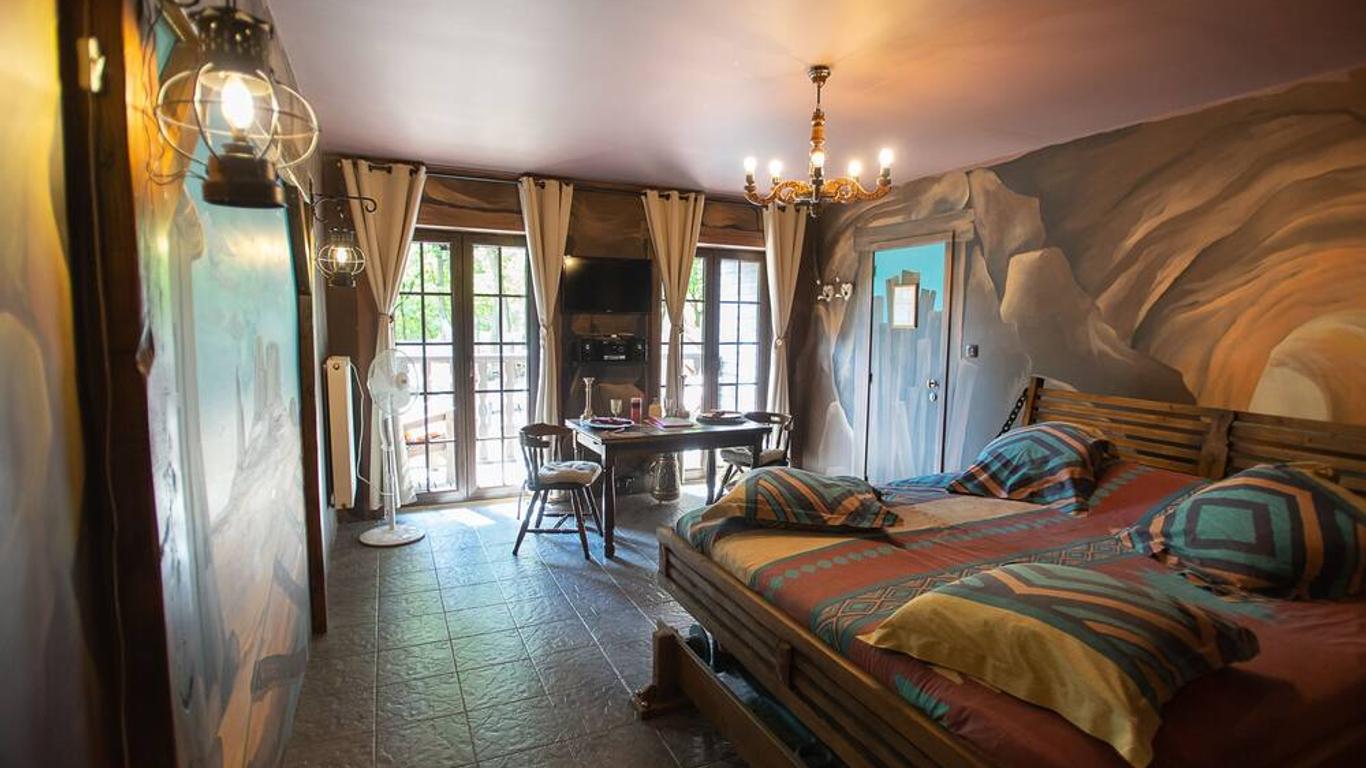 Guest house Western-city