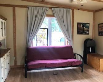 Wahwa Cottage - Manitoulin - South Baymouth - Pokój dzienny