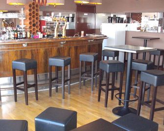 Hotel Bar Restaurant Saint Paul - Verdun - Bar