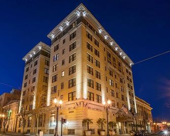 Explore More of Portland! 3 Classy Units, Pets Allowed, Near Portland Art Museum - Portland - Edificio