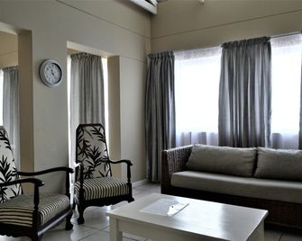 Point Village Hotel - Mossel Bay - Schlafzimmer