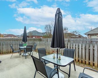 Cozy, Comfy, Quiet 3-BR house near Baptist Shelby Alabaster/Helena/Pelham area. - Alabaster - Balcón