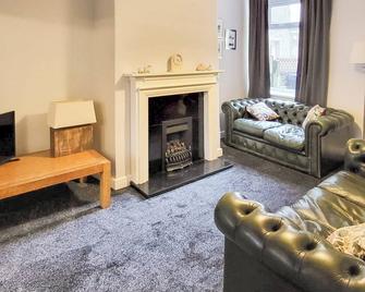 3 bedroom accommodation in Haverigg, near Millom - Millom - Wohnzimmer