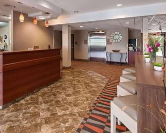 Vibrant Morgantown Living - A Modern Stay for You | 4 Rooms w/ Free Parking - Morgantown - Vastaanotto