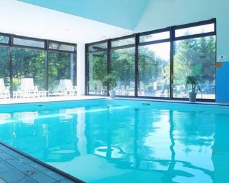 VVF Les Vosges Bitche - 3 Room Apartment 4 people 1 baby - Bitche - Piscine