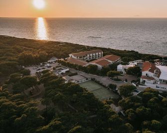 Mclub Del Golfo - Sorso - Vista del exterior