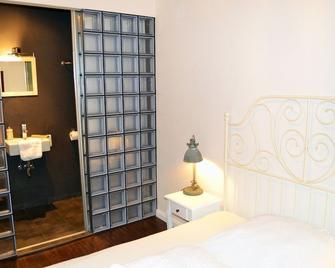 St. Pauli Lodge - Hamburg - Yatak Odası