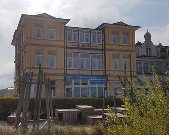 多梅克湖濱之家飯店 - 班辛 - 建築